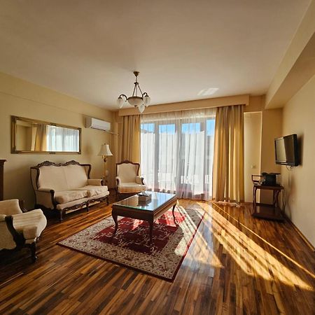 The Elite - Oradea'S Legendary Hotel Buitenkant foto